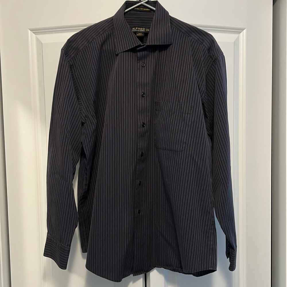 Gorgeous Alfred Sung dress shirt